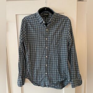 Bonobos men’s slim fit plaid button down flannel, size S
